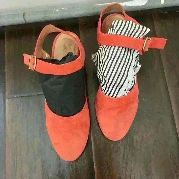 Intentionally blank crystal blood orange heels sz 6 - Picture 3 of 5